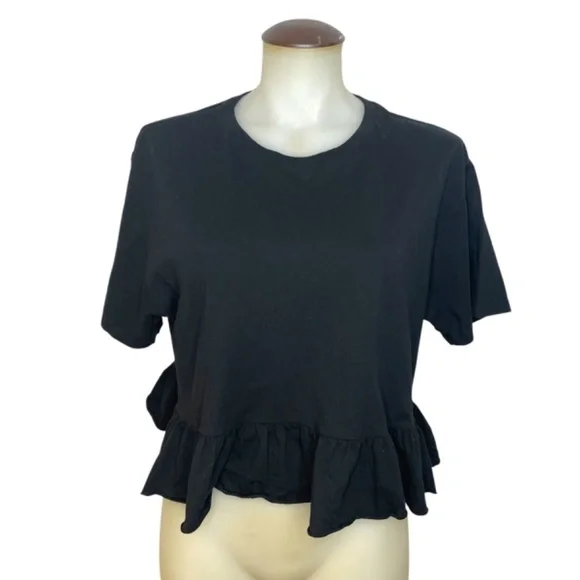 Two Boxy Tops 🤍 - Picture 11 of 14